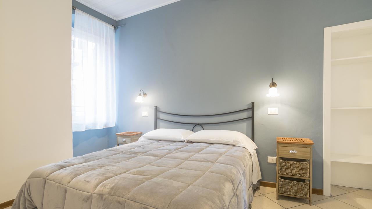 Fiori Sull'Acqua Apartments Πεσκιέρα ντελ Γκάρντα Εξωτερικό φωτογραφία